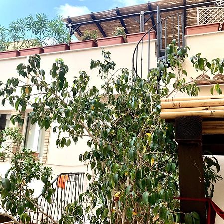 Oasi Urbana Con Terrazza E Vista Lägenhet Cagliari Exteriör bild